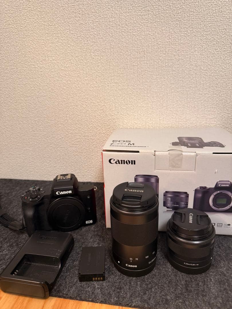 Canon EOS Kiss M ダブルズームキット ブラック EOS Kiss キヤノン Canon ミラーレス一眼 M2 ダブルズームキット