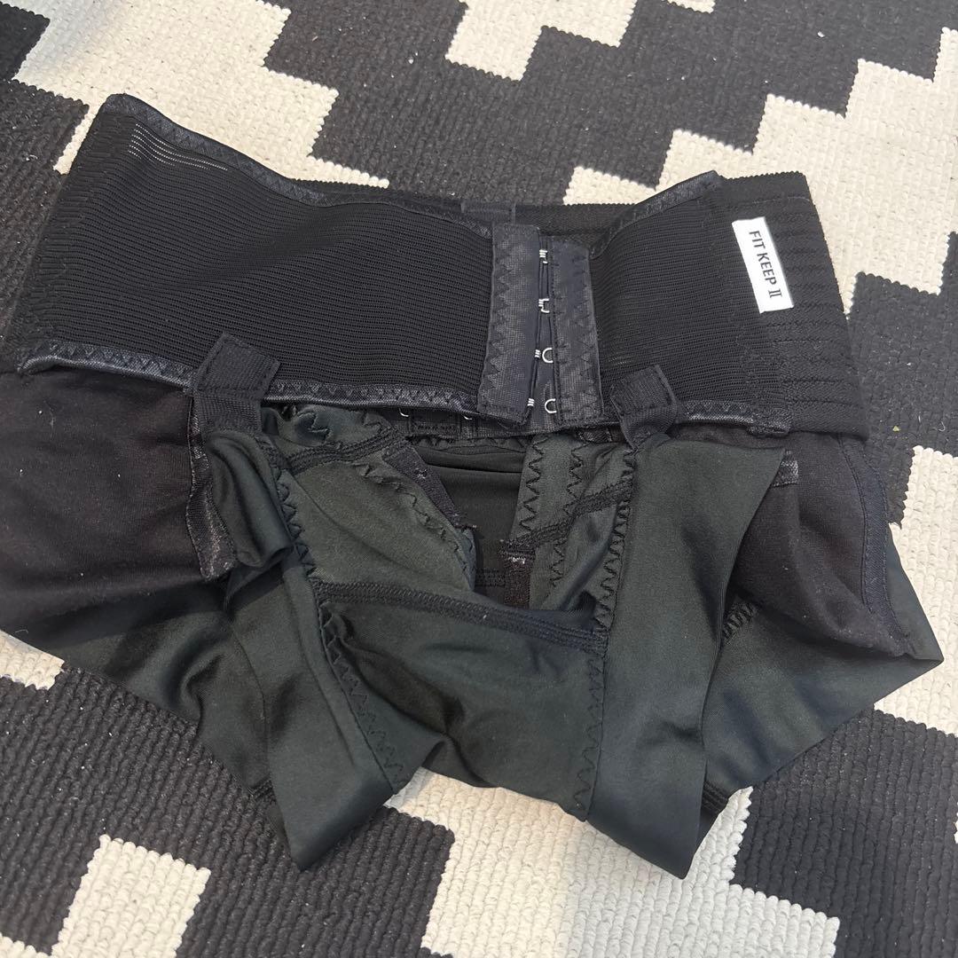 ブラック 骨盤ベルト　FIT KEEP2 Sサイズ　マタニティ　産後骨盤矯正 フィットキープ2骨盤ベルト：Sサイズの着用感【妊娠中】 | CLOVERC