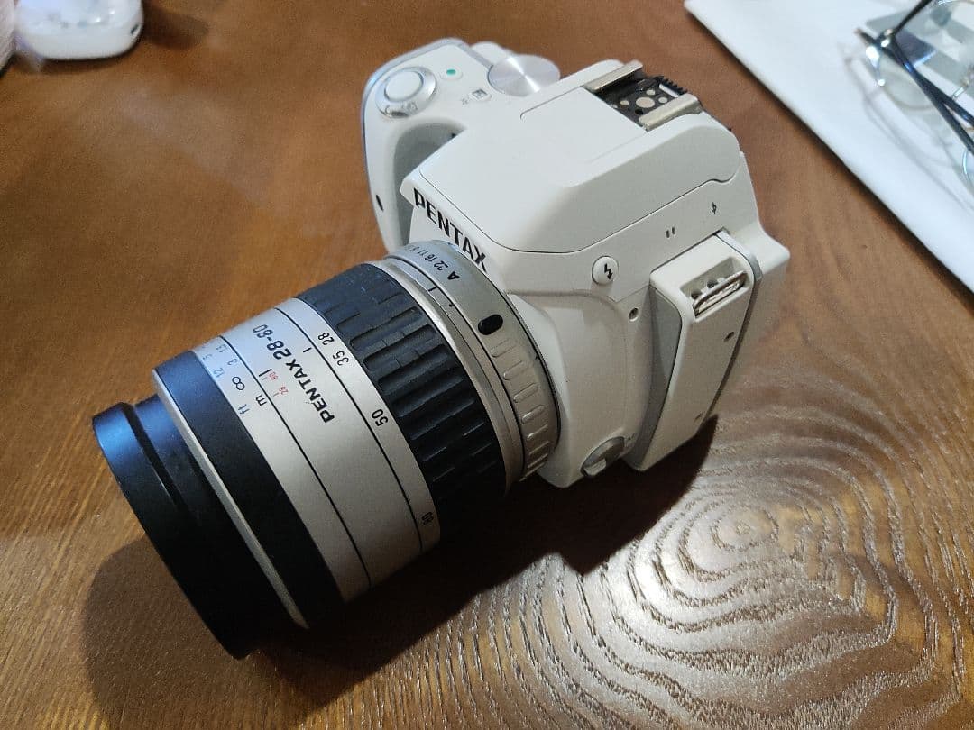 PENTAX K-S1 黒死病対策済み ホワイト デジタル一眼レフカメラ - メルカリ