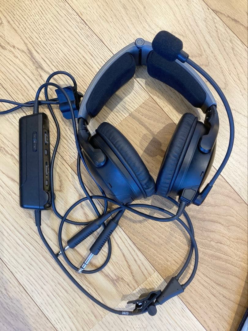 Bose A30 航空用ヘッドセット Bose A30 Aviation Headset: 最高の快適さ、ノイズリダクション