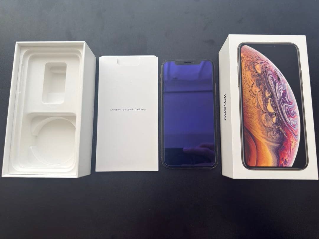 Apple iPhone Xs 64GB ゴールド 電池79% SIMフリー ムスビー｜iPhoneXS 64GB ゴールド SIMフリー ドコモ版 バッテリー82