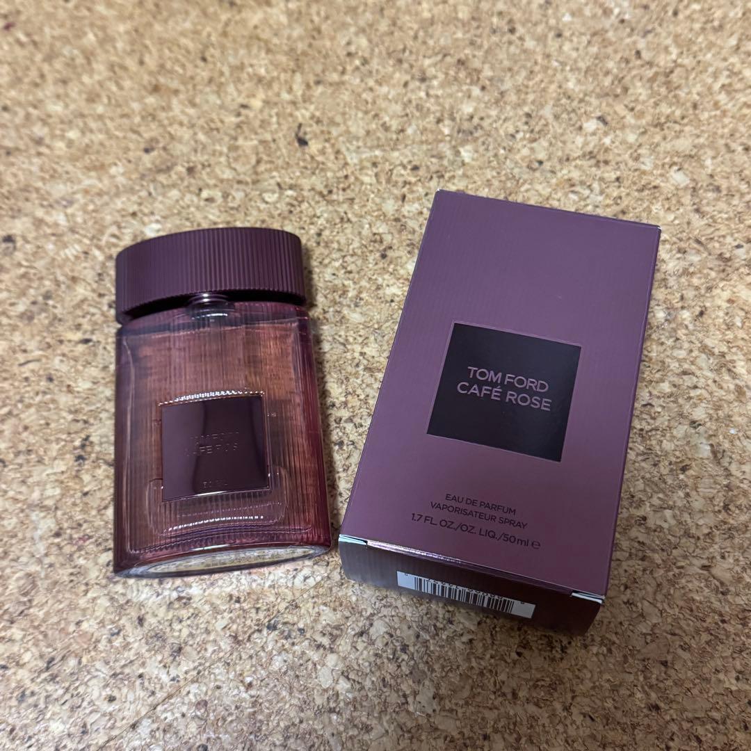 TOM FORD CAFE ROSE オードパルファム 50ml