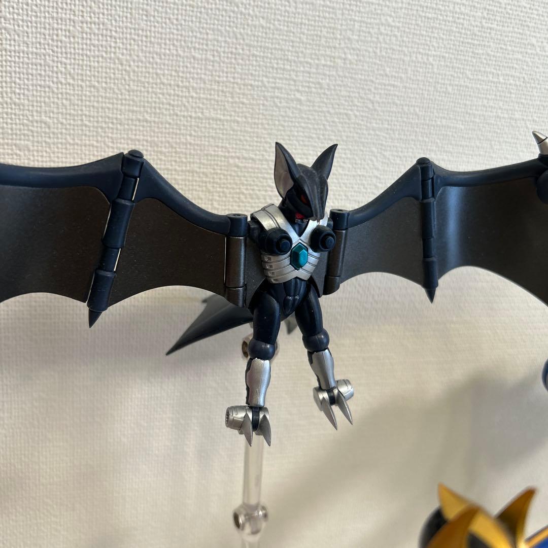 S.H.figuarts フィギュアーツ 仮面ライダータイガ ミラーモンスター付