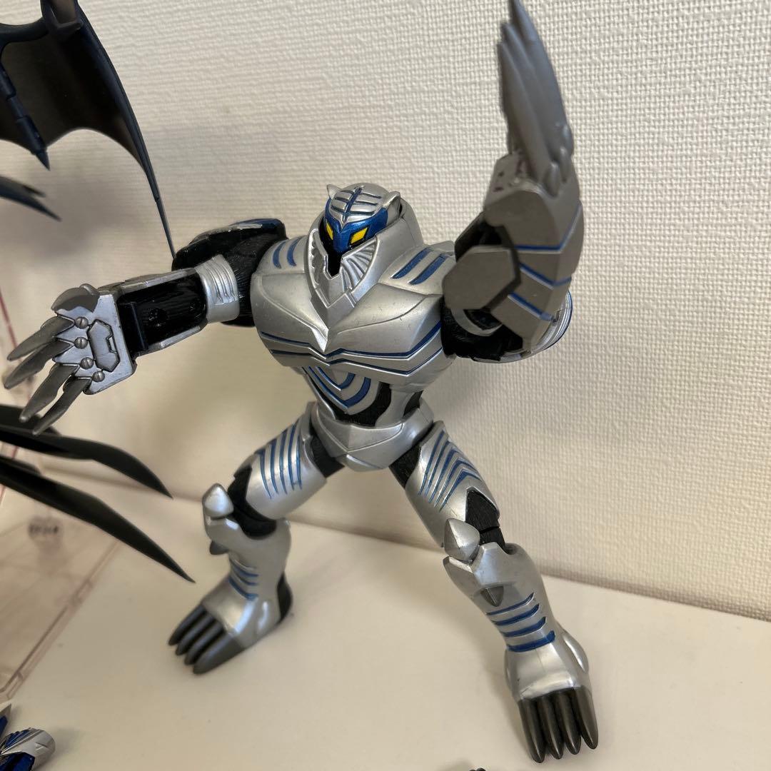 S.H.figuarts フィギュアーツ 仮面ライダータイガ ミラーモンスター付