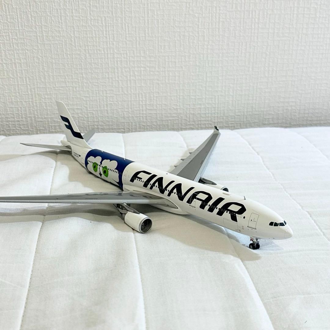 FINNAIR A330-300 マリメッコ 1/200 Finnair A330-300 Special Marimekko Livery - Features - Infinite