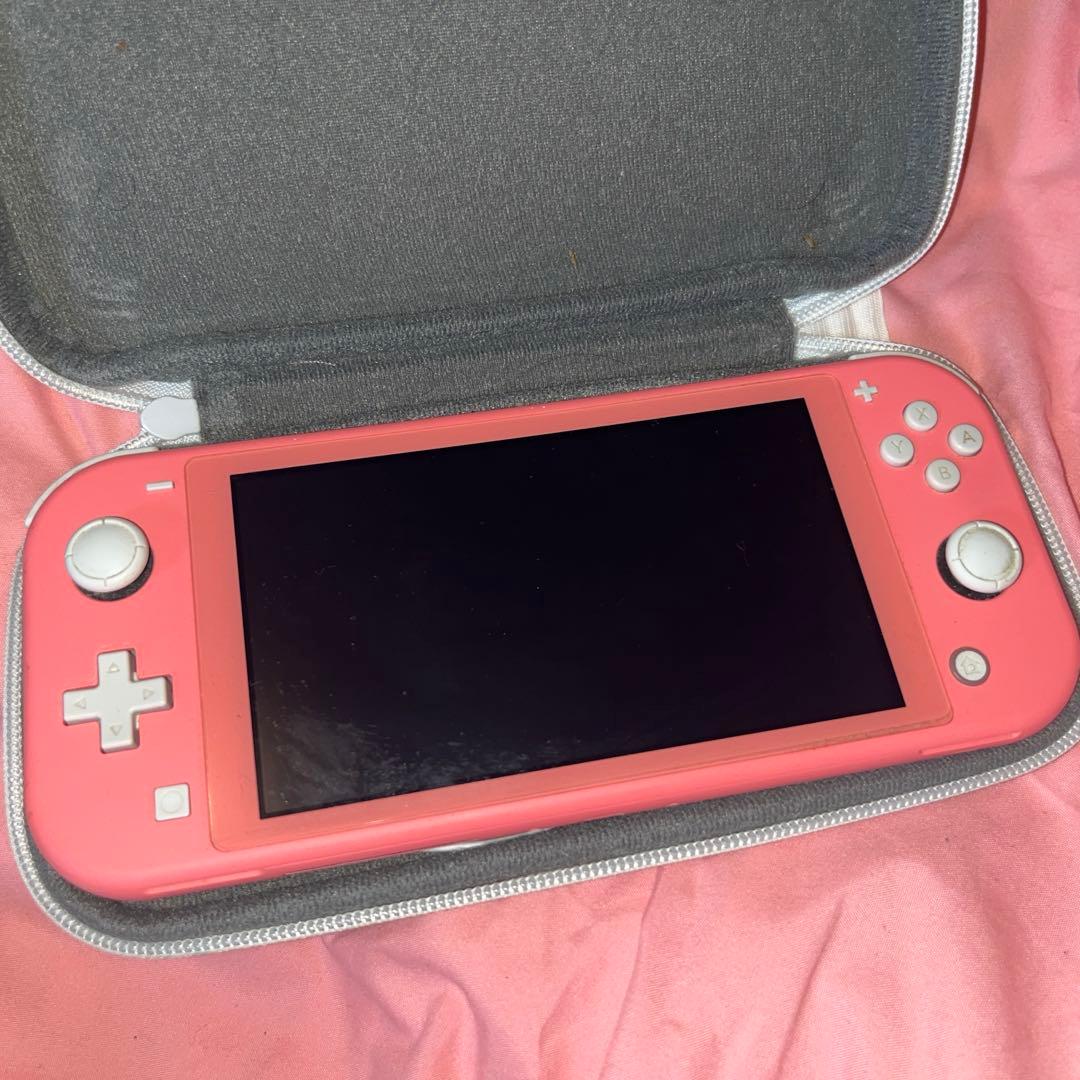 Switch lite ピンク Amazon.com: Nintendo Switch Lite Animal Crossing: New Horizons