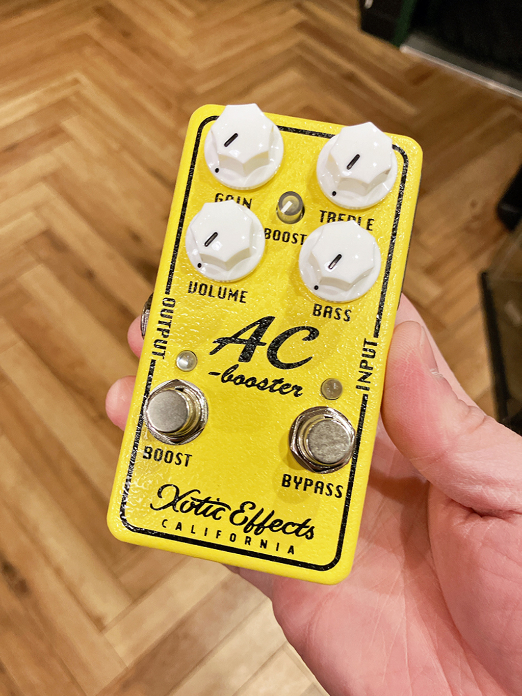Xotic AC Booster V2 （エーシーブースター エキゾティック） ｜イケベ